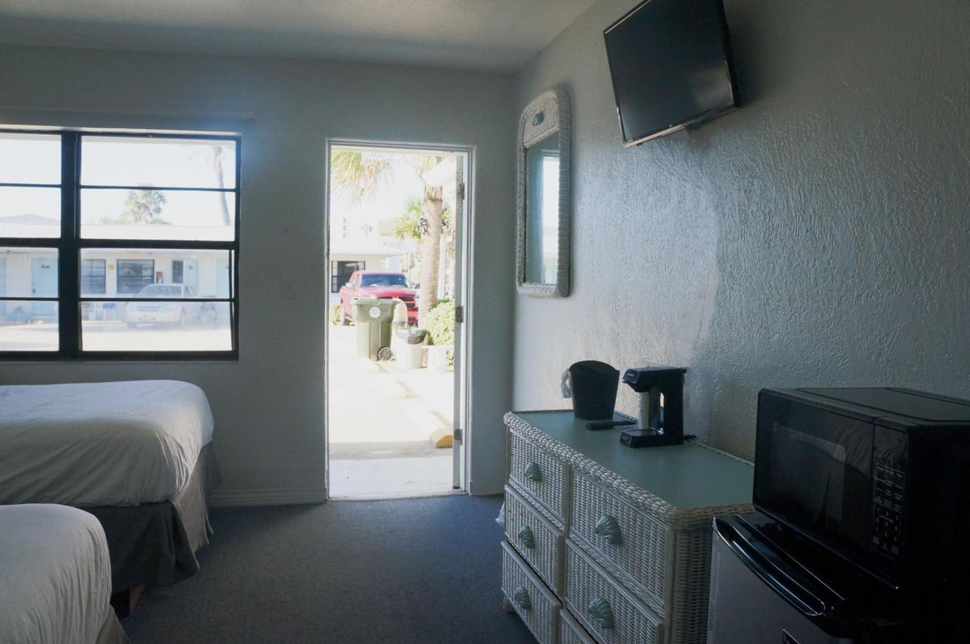 Ocean Holiday Motel Daytona Beach Extérieur photo